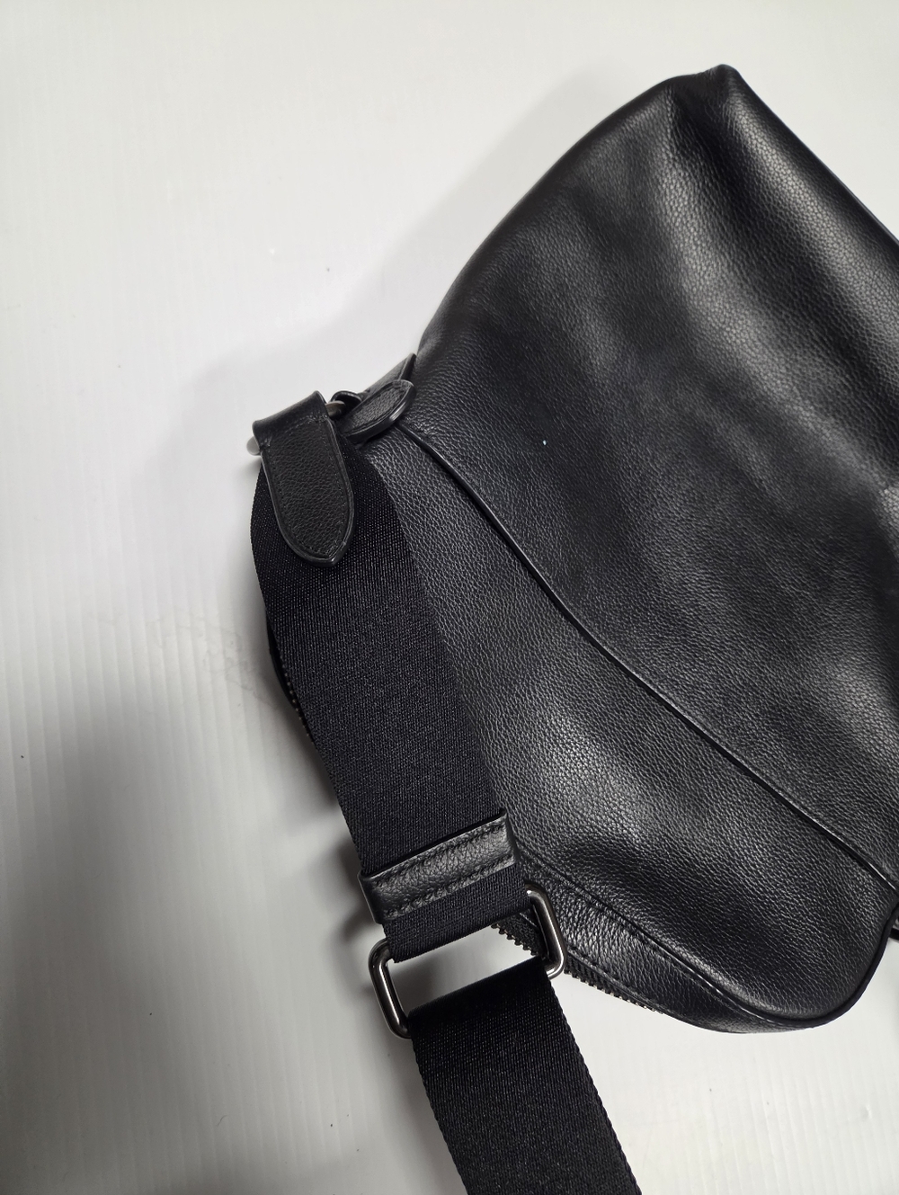 Coach Houston Flight Bag Black Leather Gunmetal Messenger Crossbody Bag - Picture 8 of 8